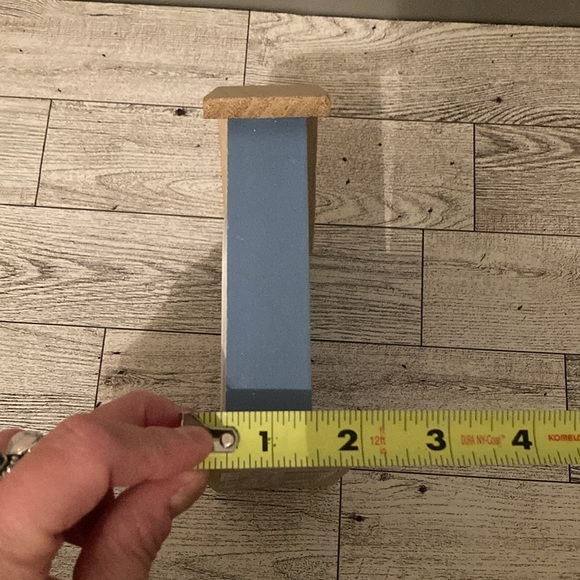 Target Dollar Spot Bullseye’s Playground 2-Piece Wooden Summer Beach Lake Houses - Picture 14 of 15